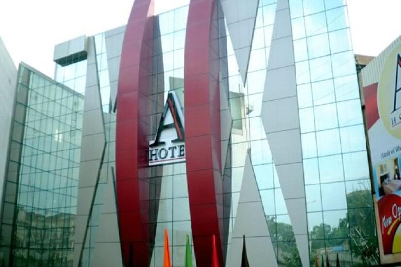 Hotel A1 Jalandhar Esterno foto